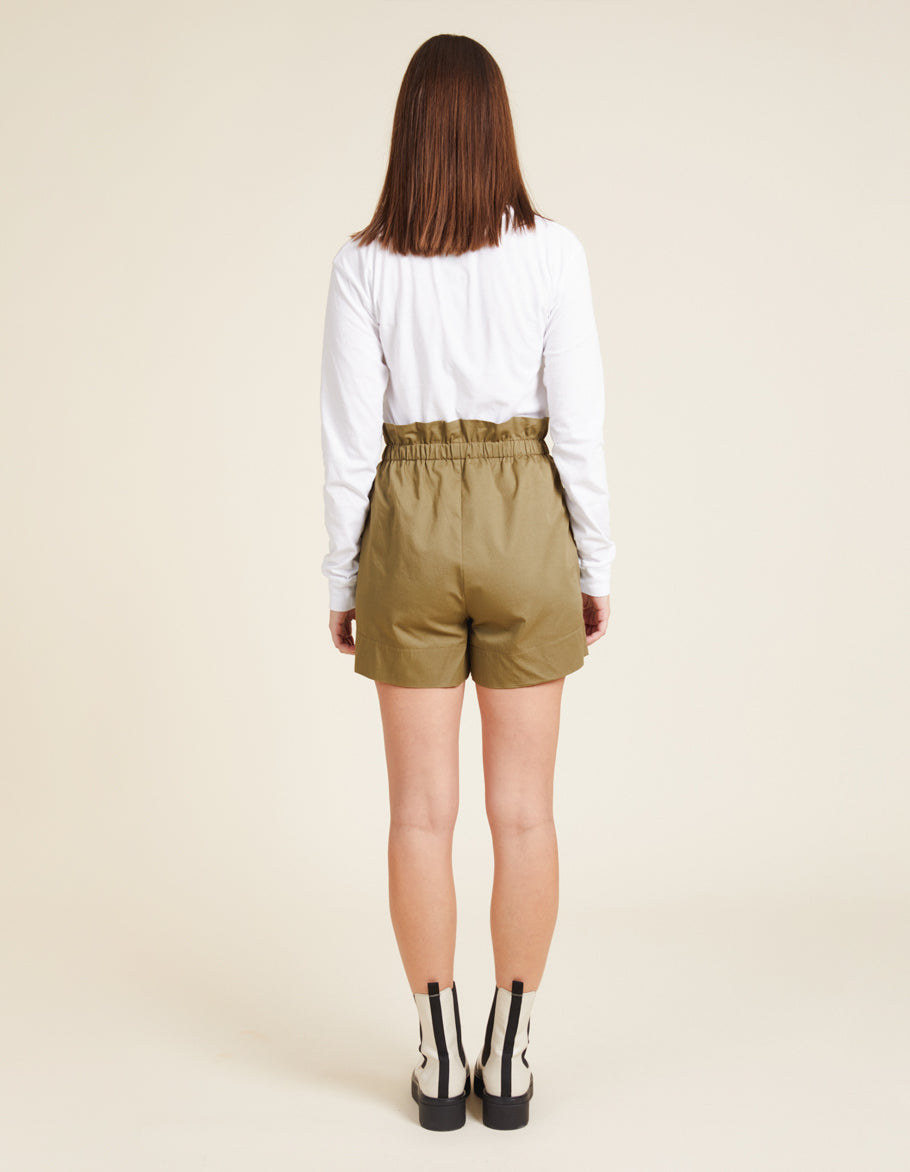 Sustainable Relaxed White Long Sleeve Top | YesAnd Apparel